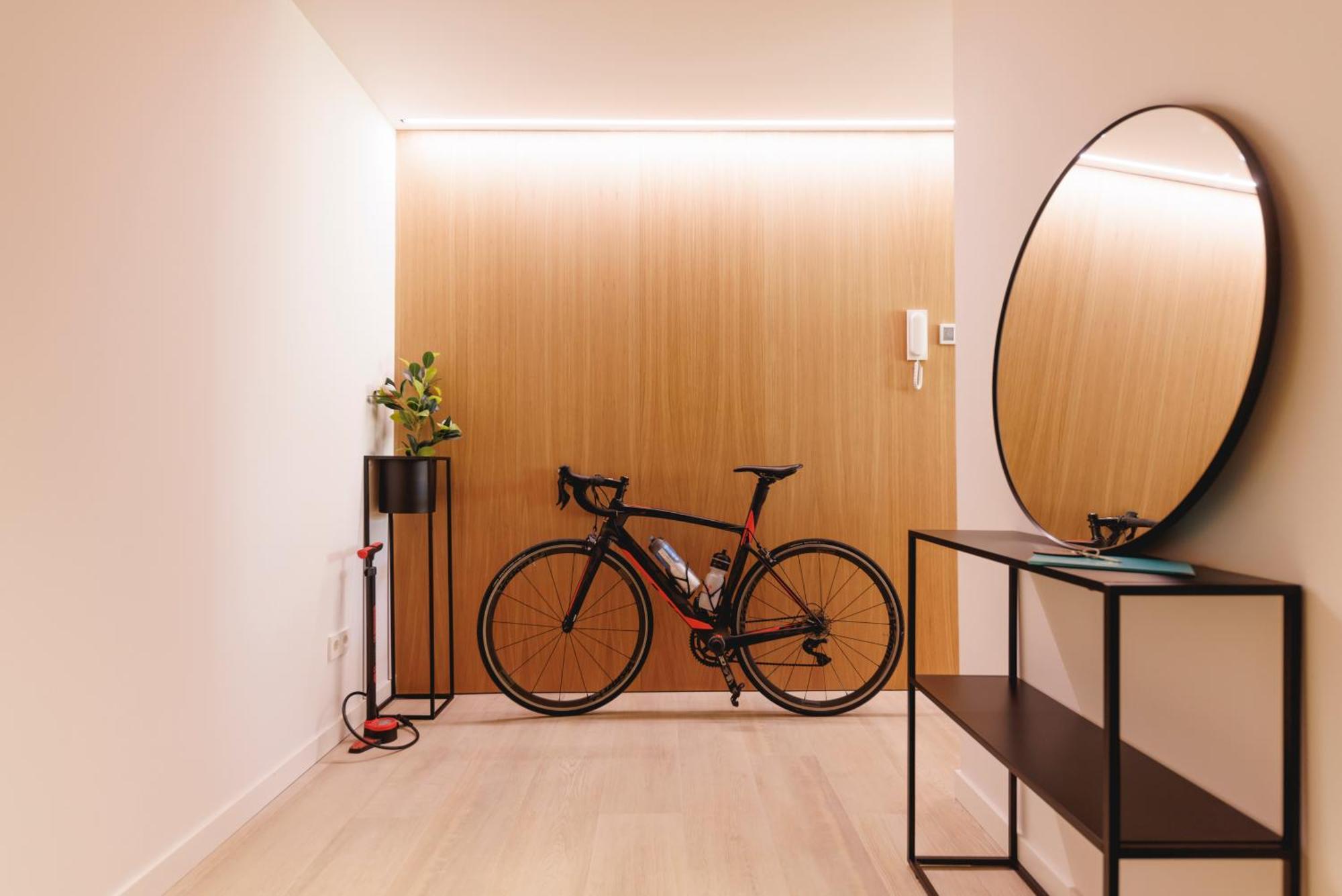 Bravissimo Centre, Modern 2-Bedroom Apartment خيرونا المظهر الخارجي الصورة